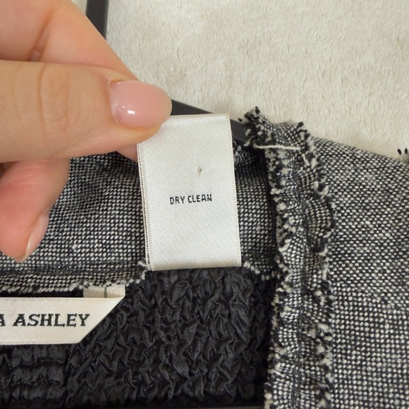 Laura Ashley Women's Large Black Textured Crinkle Preppy Old Money Jacket - Picture 5 of 7